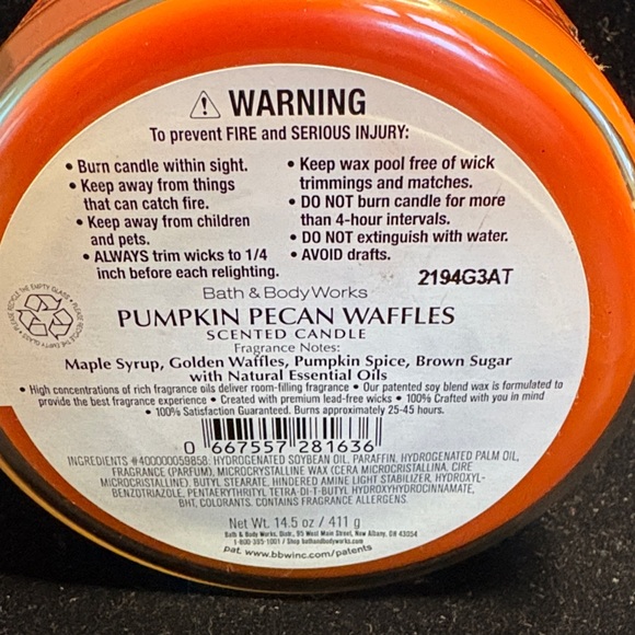 Bath & Body Works Pumpkin Pecan Waffles Candle - Vibrant Orange - Picture 2 of 4